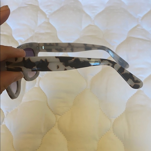 Sunlasses - Picture 2 of 2